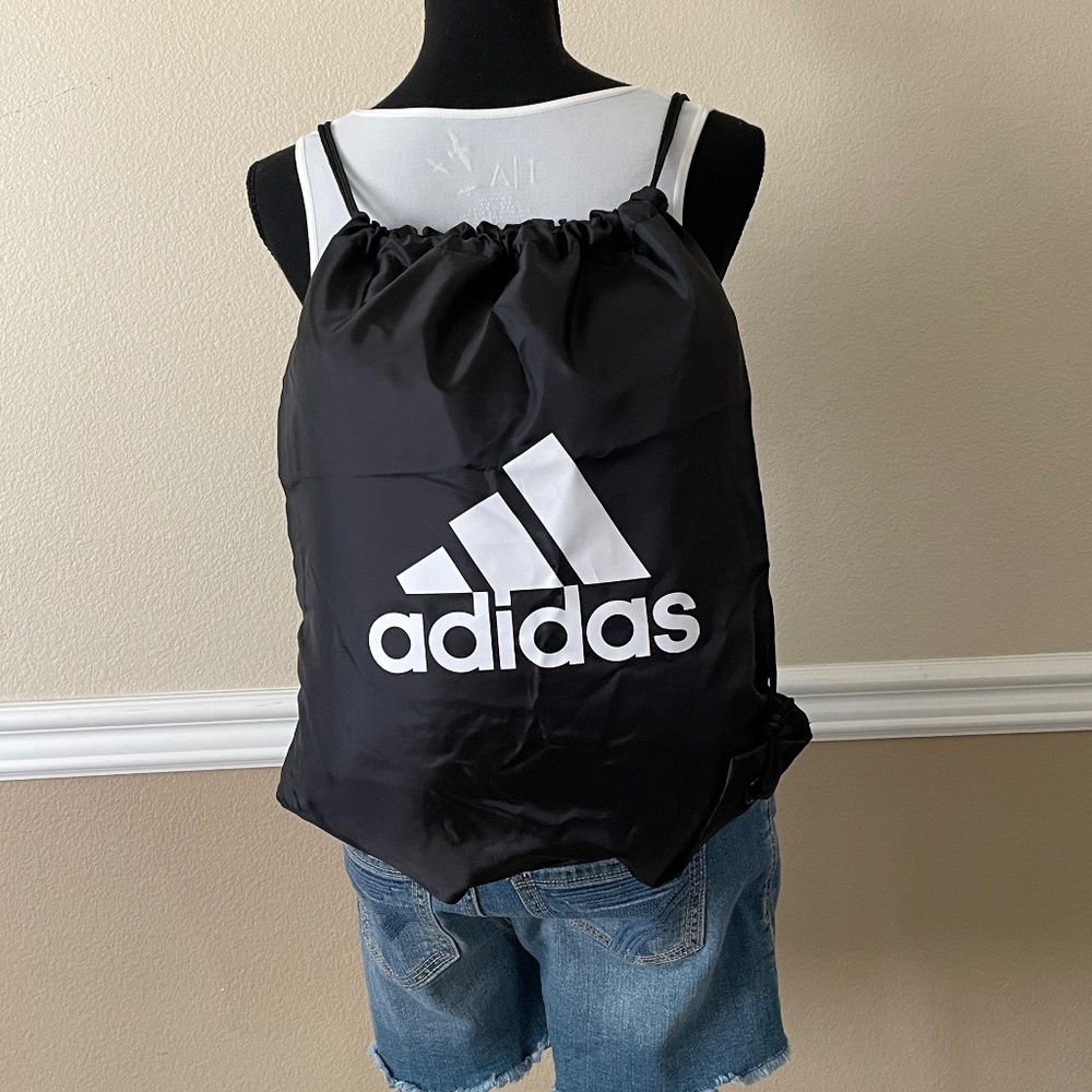NWOT Adidas SackPack